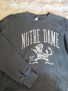 Notre Dame Gray Pullover Thin Crewneck Sweatshirt